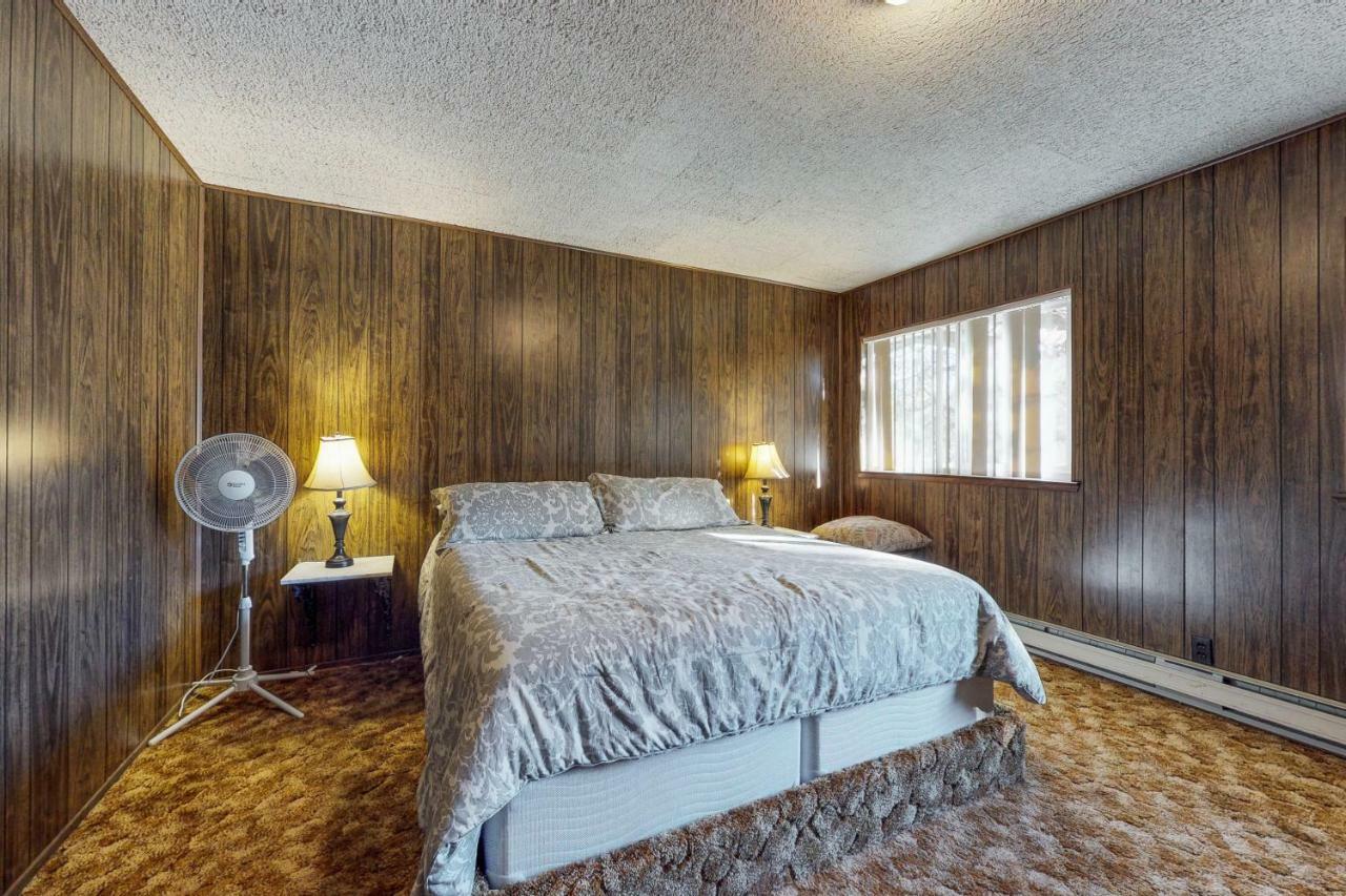 Pond View Lodge シェイバー・レイク エクステリア 写真