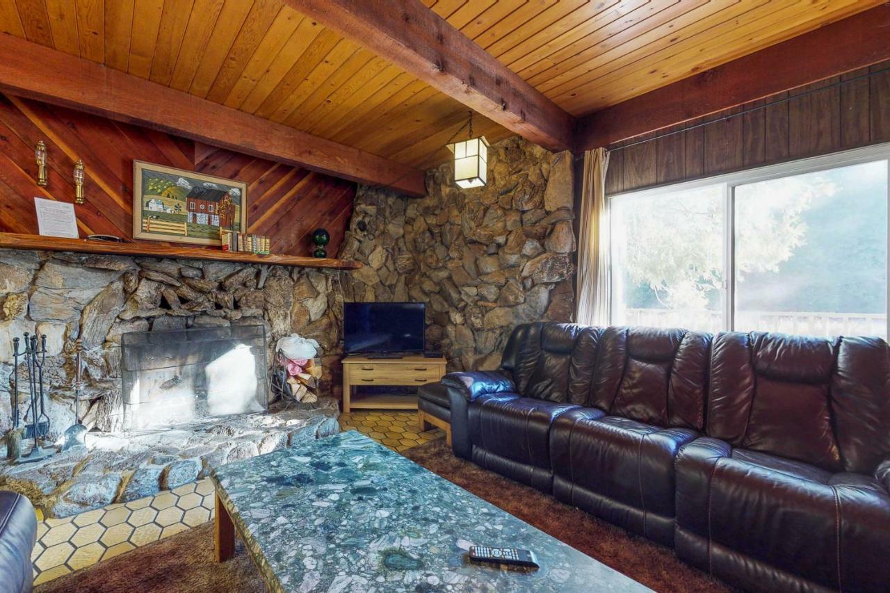 Pond View Lodge シェイバー・レイク エクステリア 写真